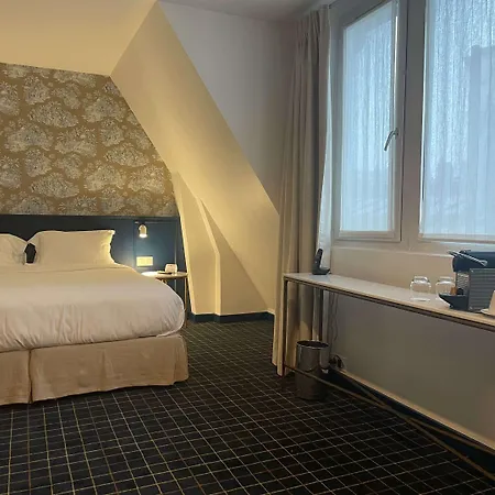 Le Pergolese Champs Elysees 4*