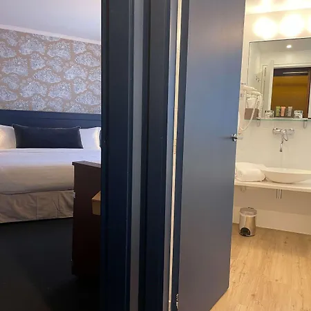 Le Pergolese Champs Elysees Hotel Paříž