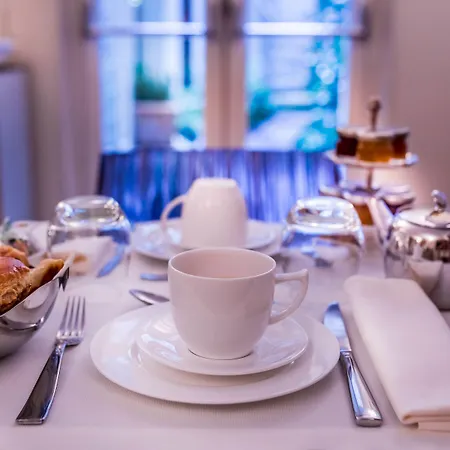 Le Pergolese Champs Elysees 4* פריז