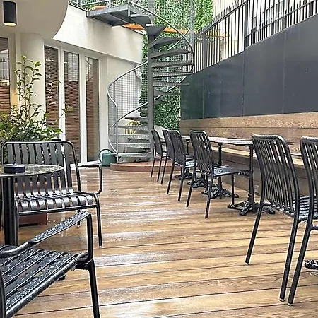 Le Pergolese Champs Elysees 4* Paris