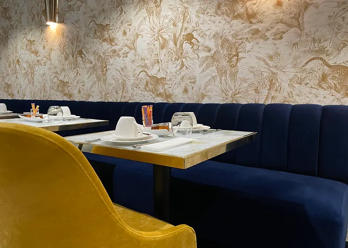 Le Pergolese Champs Elysees מלון