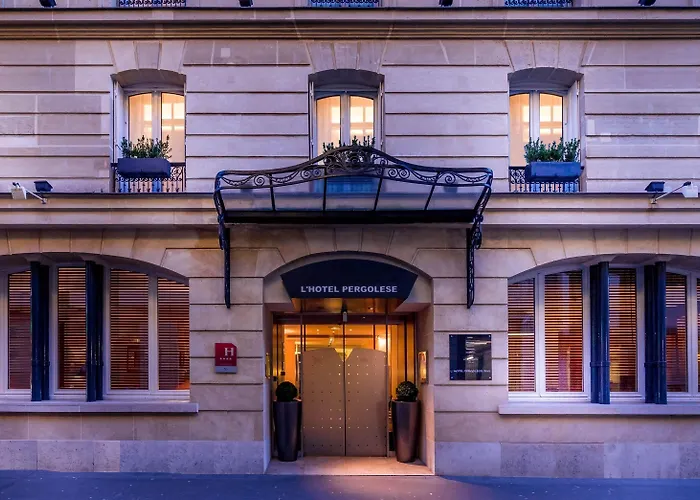 Le Pergolese Champs Elysees מלון פריז