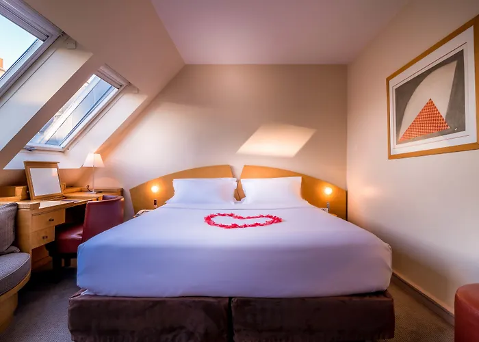 Le Pergolese Champs Elysees 4*