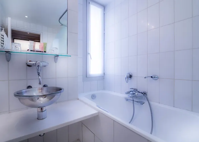 Le Pergolese Champs Elysees פריז