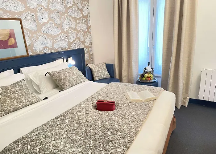 Le Pergolese Champs Elysees 4*