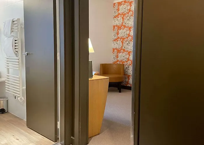 Le Pergolese Champs Elysees 4*