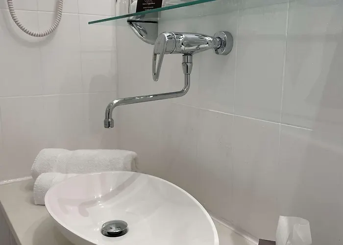 Le Pergolese Champs Elysees Paris