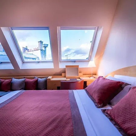 Le Pergolese Champs Elysees 4* باريس